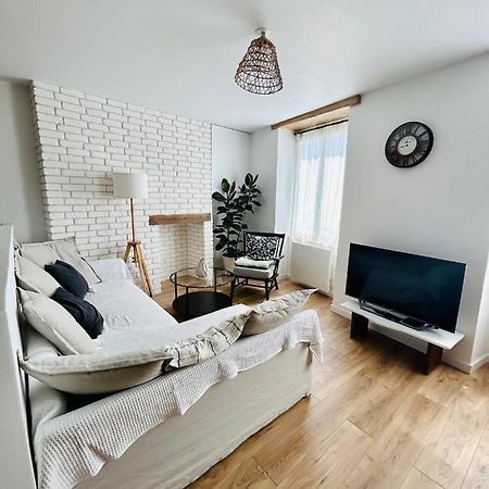 Appartement Cottage Au Coeur De ヌムール エクステリア 写真