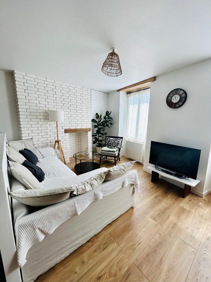 Appartement Cottage Au Coeur De ヌムール エクステリア 写真