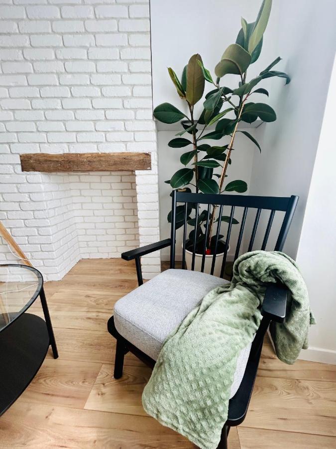 Appartement Cottage Au Coeur De ヌムール エクステリア 写真
